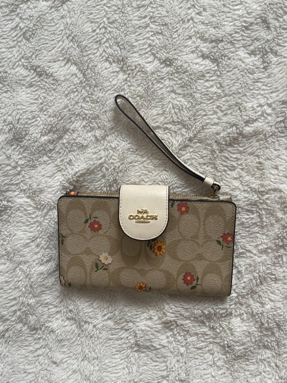 ✨ COACH Purse / Wallet / Clutch